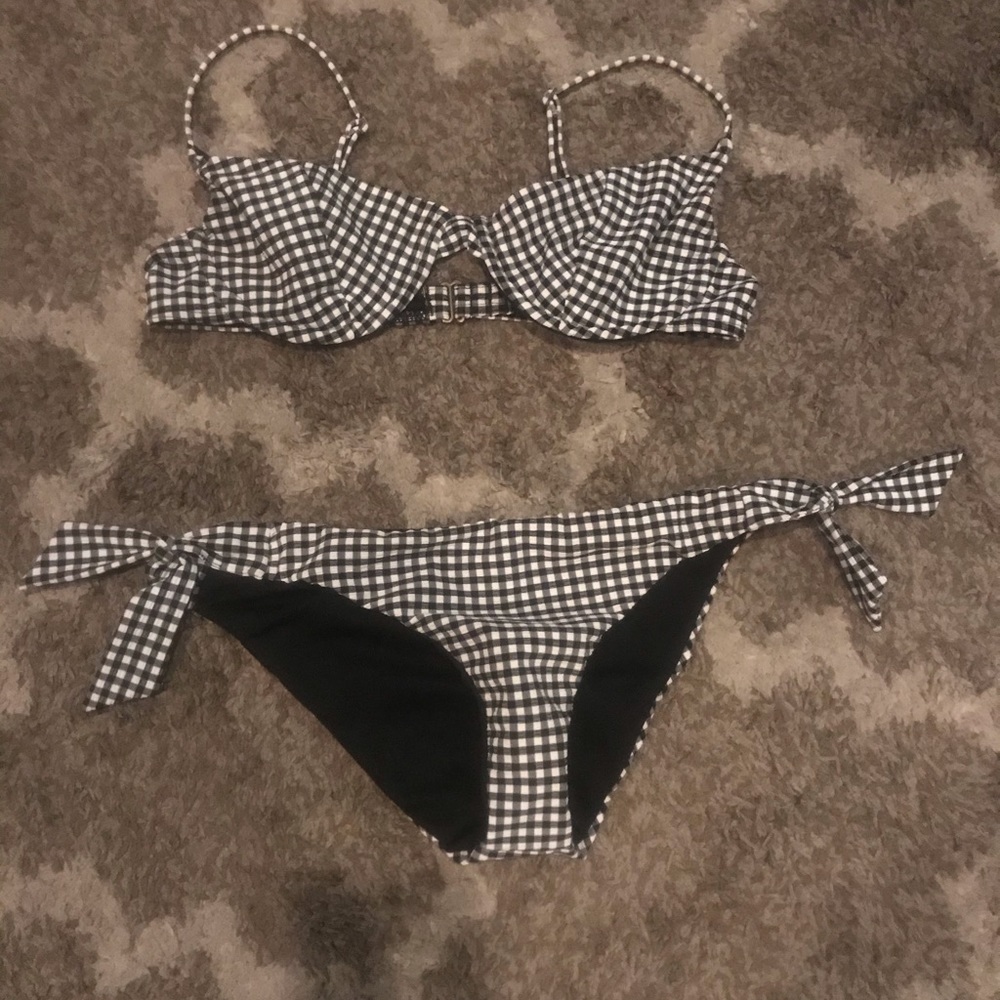 Billabong gingham bikini set